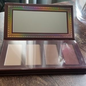 ACE BEAUTÉ BRONZED IN PARADISE PALLET